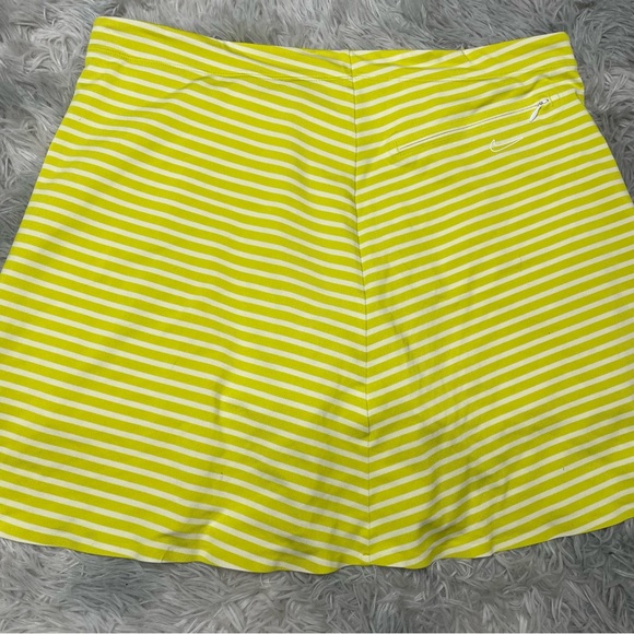 Nike Golf Tour Performance Skort Skirt Dri-Fit Women’s Size L Yellow White - Picture 3 of 6